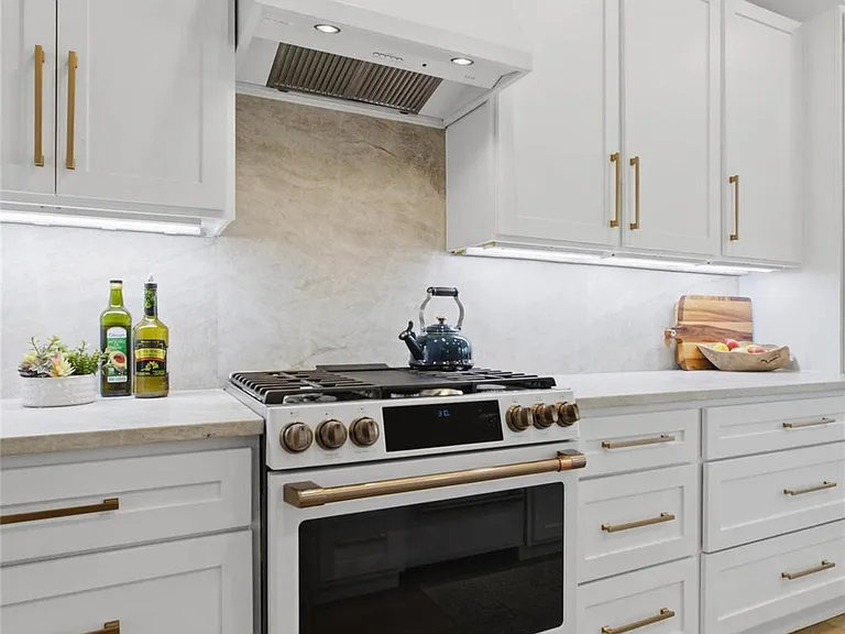 1833 Paradise Ridge Dr — Photo 19