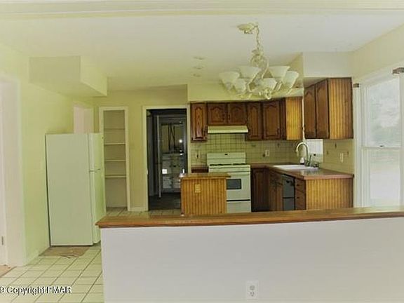 5th image of 159 Idlewood Dr