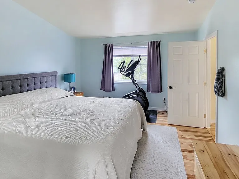 3818 N Bennett St — Photo 12