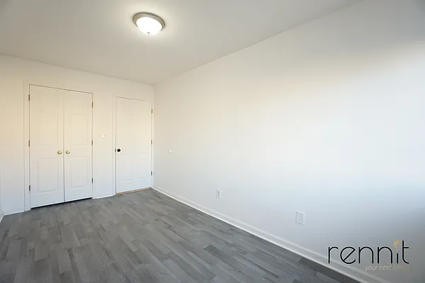 Rented by Rennit Inc. | media 21