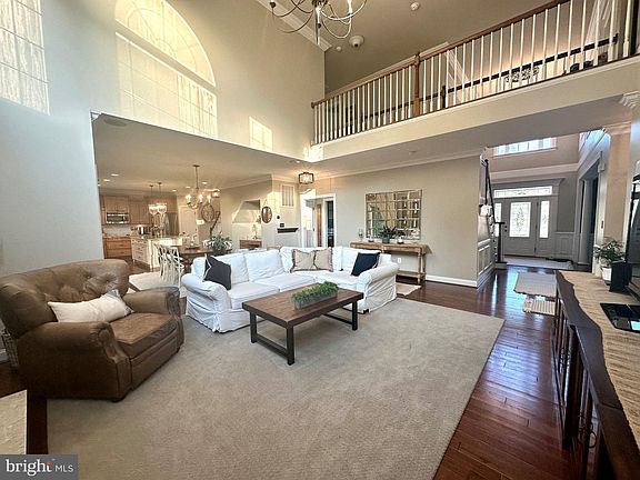 5th image of 23754 Coventry Dr