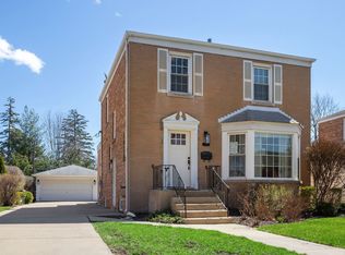 13 S Ridge Ave, Arlington Heights, IL 60005