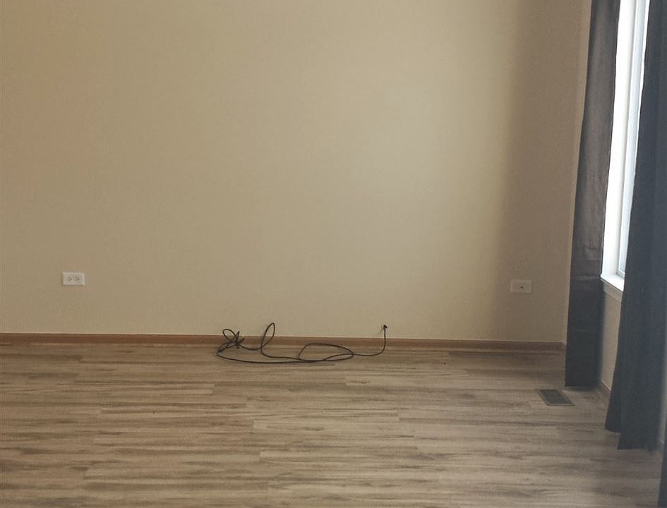 Family Room connected to Kitchen