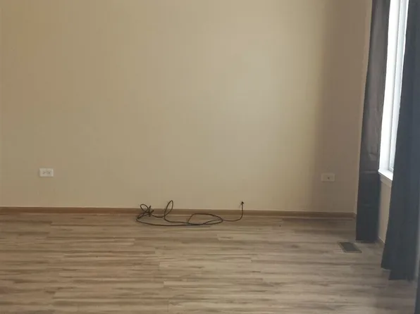 1407 Levato Ln, Minooka, IL 60447