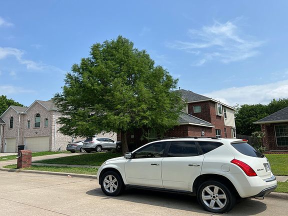 2nd image of 3104 Silver Creek Dr