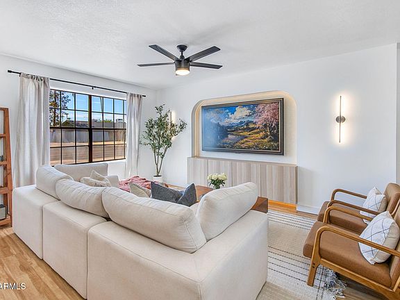 4th image of 1858 E 8TH Street