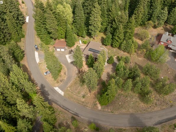 37 Greenwood Rd, Trout Lake, WA 98650