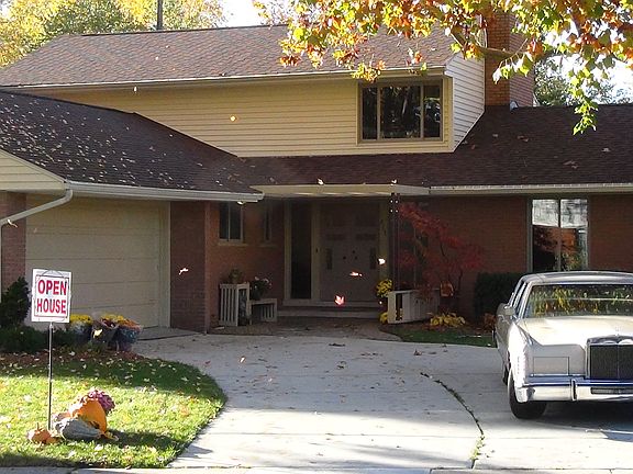Granite Entryway at Pergola