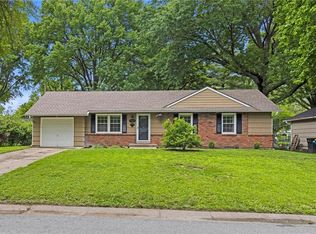 7914 W 93rd St, Overland Park, KS 66212