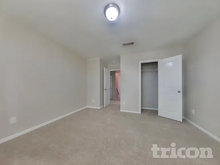 916 American Monarch Dr — Photo 13