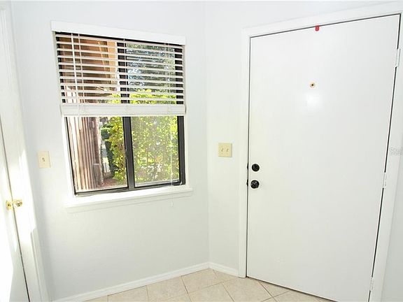 3rd image of 6 Wildwood Trl