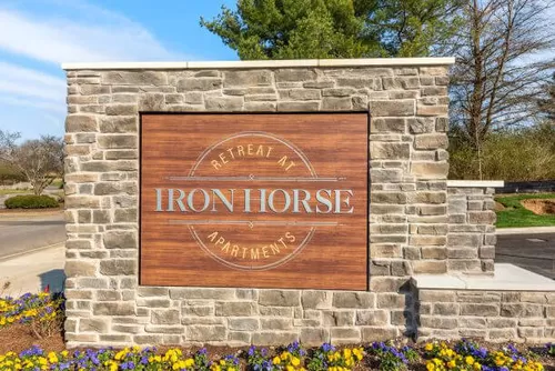 Retreat at Iron Horse Apartments - Retreat at Ironhorse