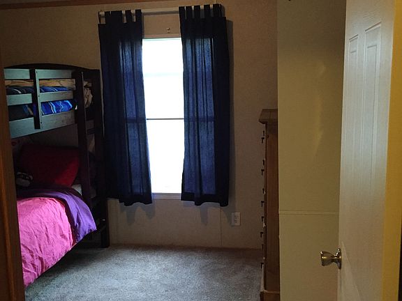 4th image of 7888 Parkwood Dr