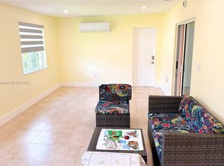 10985 SW 138th St #1, Miami, FL 33176