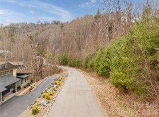 74 Longspur Ln, Asheville, NC 28804
