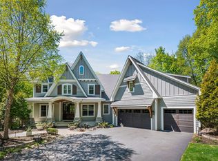 4802 Timber Ridge Cir, Minnetonka, MN 55345