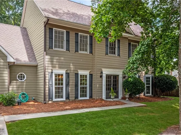 1895 Bridle Ridge Trce, Roswell, GA 30075