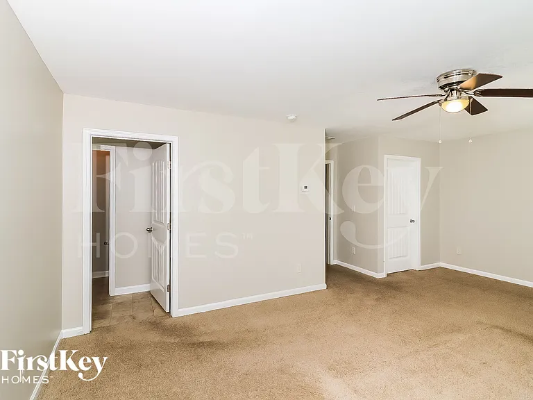 31 Wesleyan Way — Photo 11