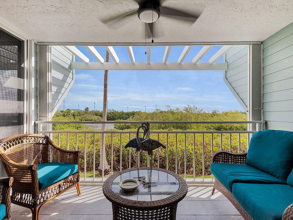 1st image of 1901 S Roosevelt Blvd #104