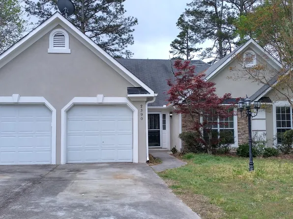 2390 Manor Oak Ct, Buford, GA 30519