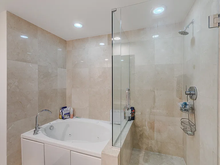550 Okeechobee Blvd #308 — Photo 16