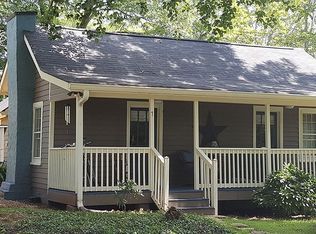 7 S Derrick St, Dahlonega, GA 30533