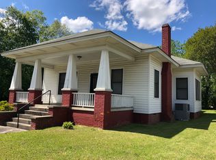 1602 Calhoun St, Newberry, SC 29108