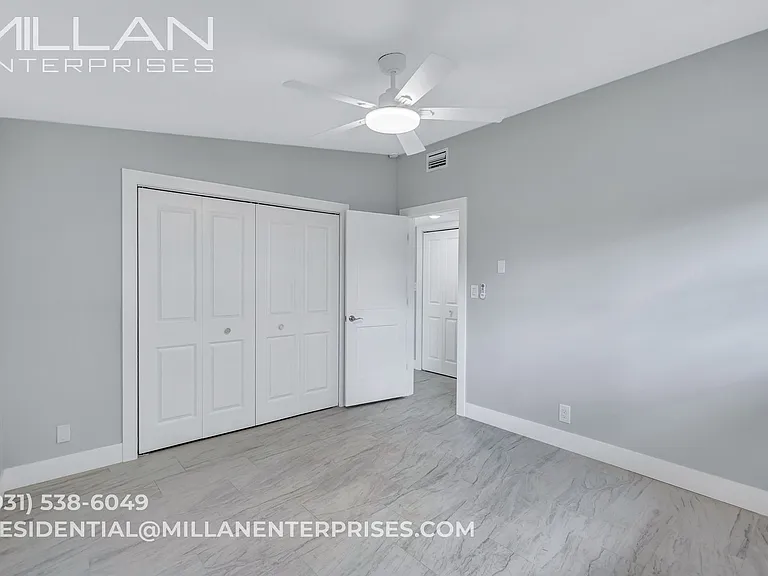 325 Capri Boulevard — Photo 42