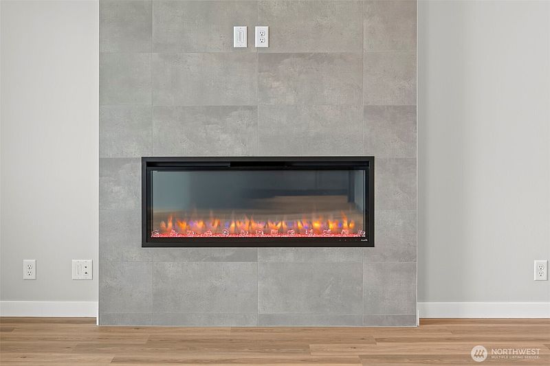 4th image of 17837 139th Avenue Ct E #49