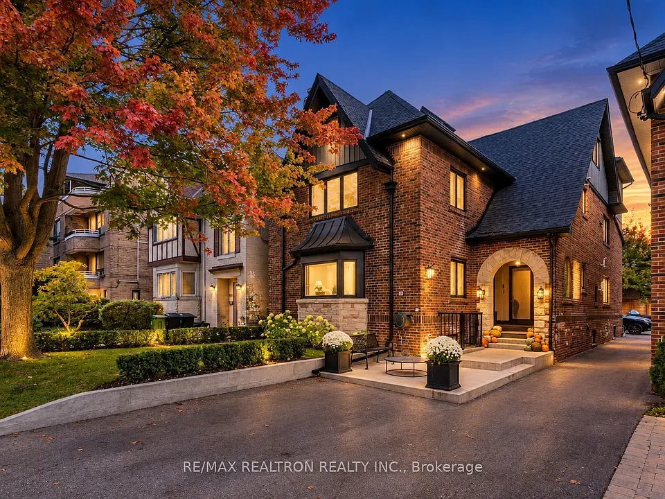 887 Avenue Rd #1