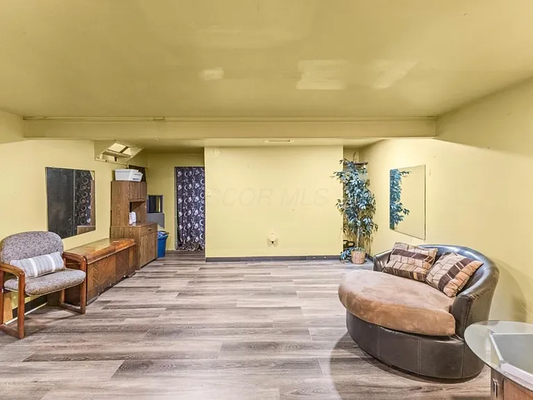 3727 Pendlestone Dr — Photo 4