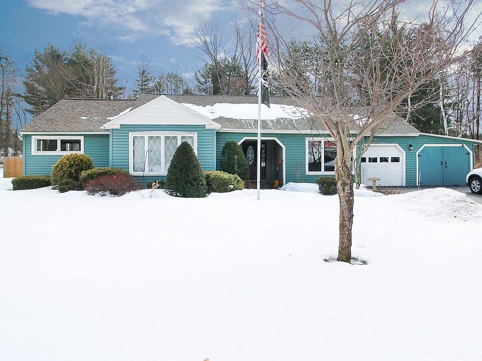 1st image of 3 Owen Ave