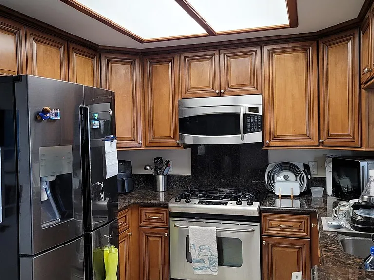 3140 San Marino St #301 — Photo 3