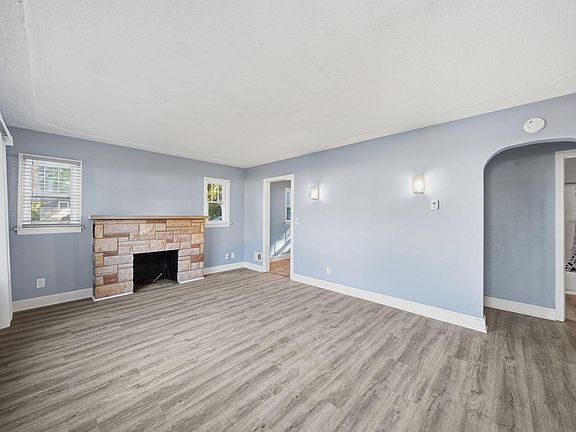 4th image of 1208 N Eaton St