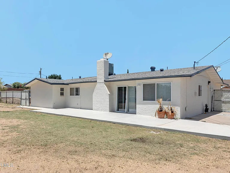 10516 Cuesta Brava Ln — Photo 35