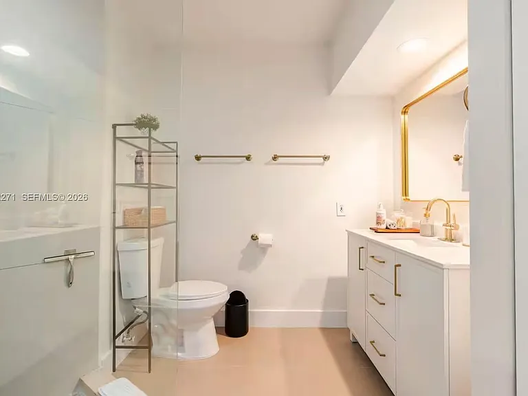 636 Hibiscus Dr — Photo 40