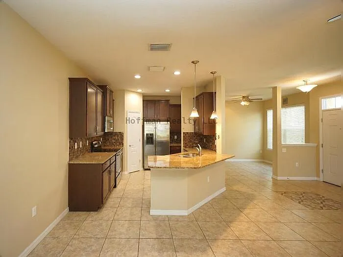 7001 Interbay Blvd #345 — Photo 4