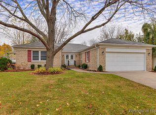 1520 Eton Ln, Naperville, IL