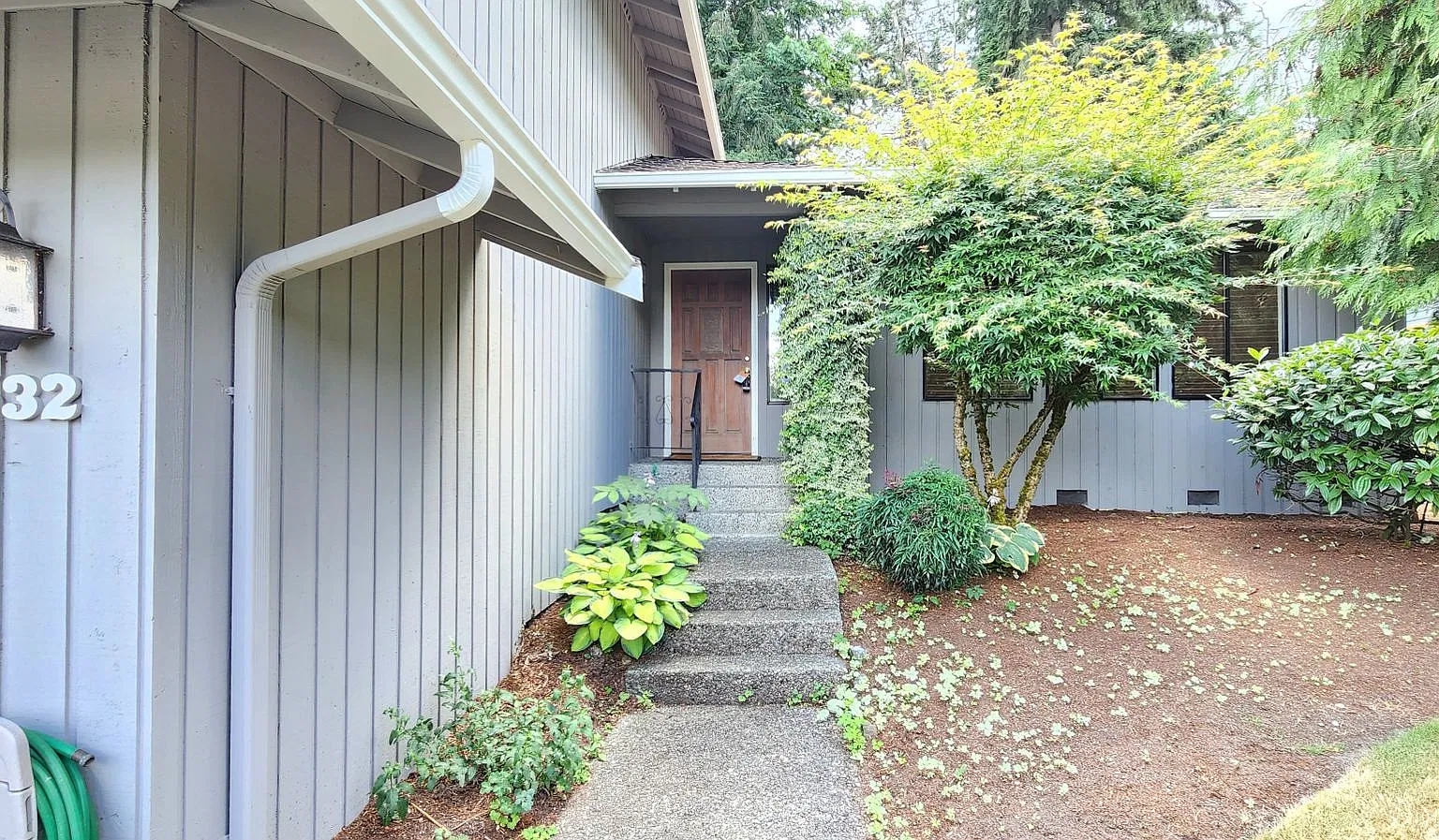 3 Bed/ 2.5 Bath in Everett — Photo 3
