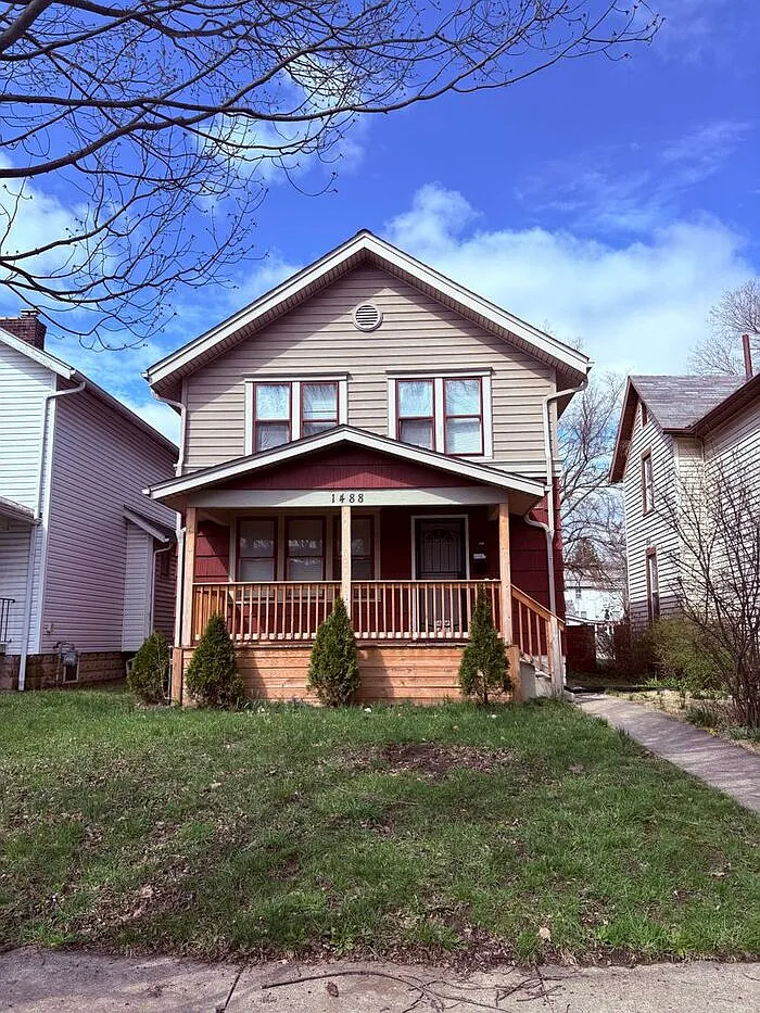 1488 Aberdeen Ave photo 1