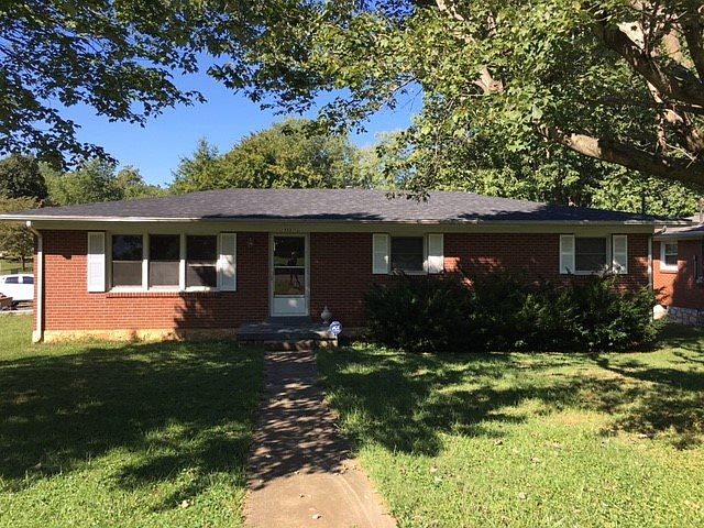 1st image of 1333 S Lee Dr