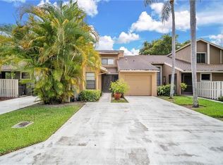 22336 Woodspring Dr, Boca Raton, FL 33428