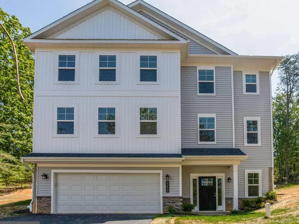 1235 Spruce Ave, Shady Side, MD 20764