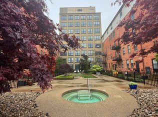 6533 E Jefferson Ave APT 219, Detroit, MI 48207