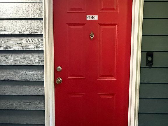 3rd image of 16817 Larch Way E #G101