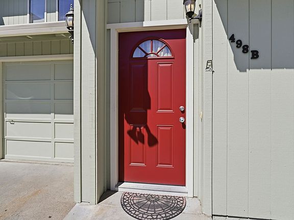 3rd image of 498B Beck St