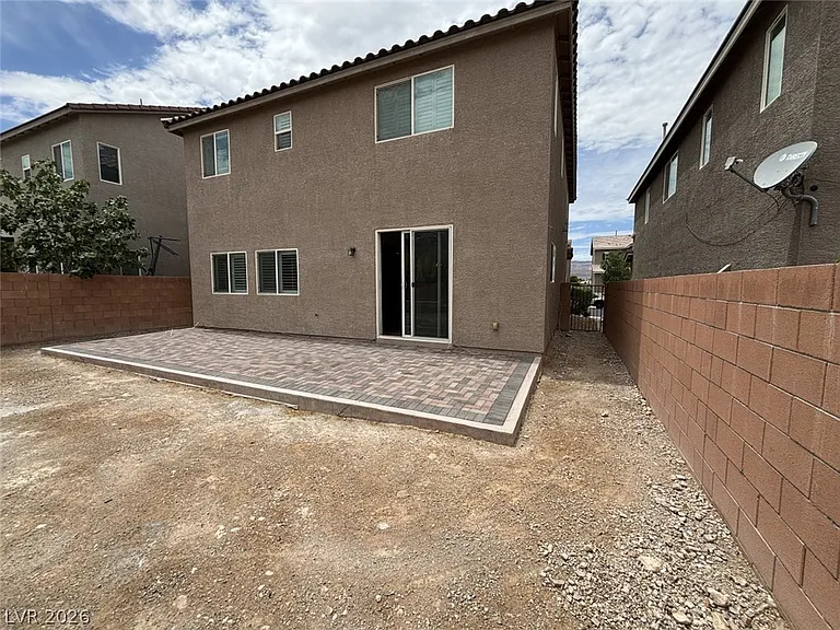 5582 Sancho Throne Rd — Photo 24