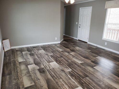 2nd image of 247 Five Oaks Cir