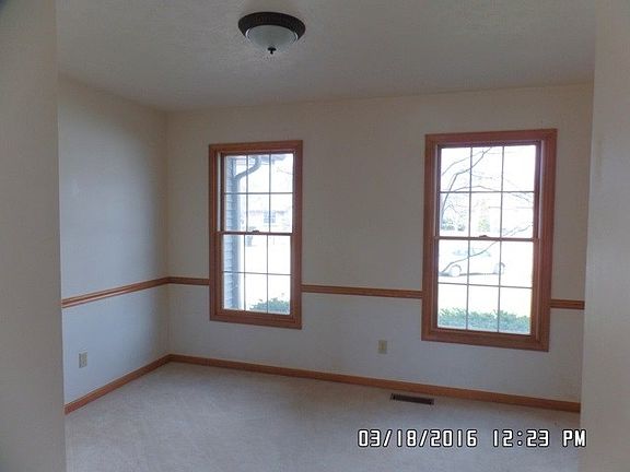 4th image of 54145 Bridgewood Ct