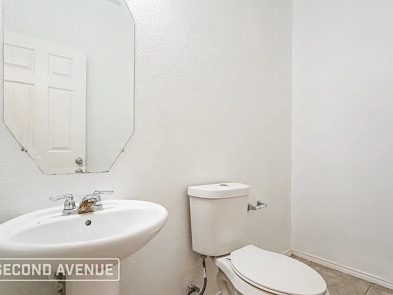1420 Abby Creek Dr — Photo 17